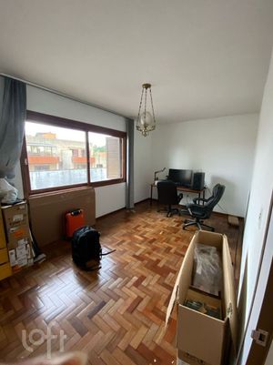 Image 2 - 893385