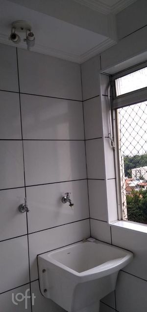 Image 6 - 893389