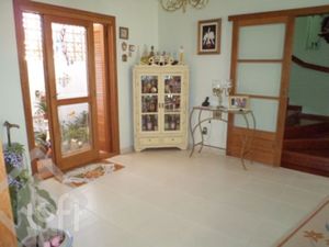 Image 3 - 893397