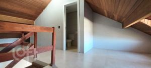 Image 23 - 893400