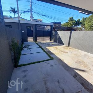 Image 8 - 893458