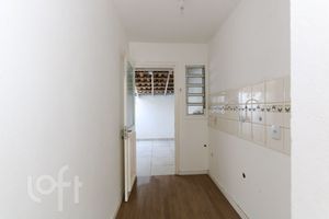 Image 4 - 893549
