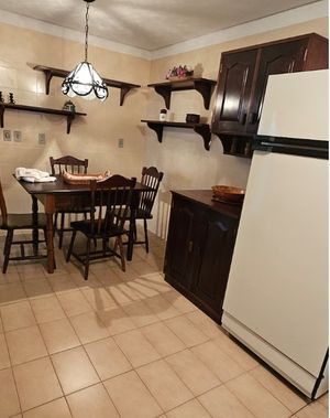 Image 3 - 893578