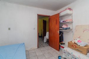 Image 6 - 893580