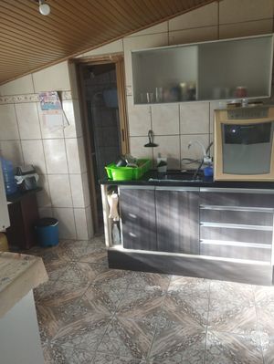 Image 2 - 893580
