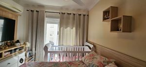 Image 14 - 893592