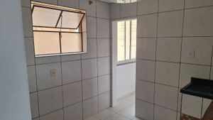 Image 19 - 893614