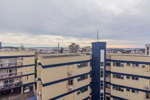 Image 5 - 893616