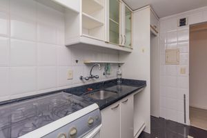Image 27 - 893616