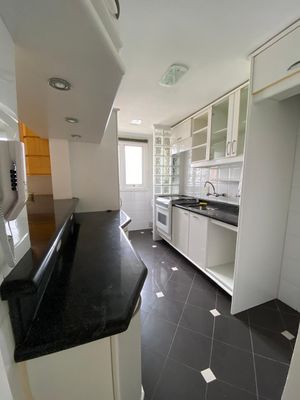 Image 9 - 893616