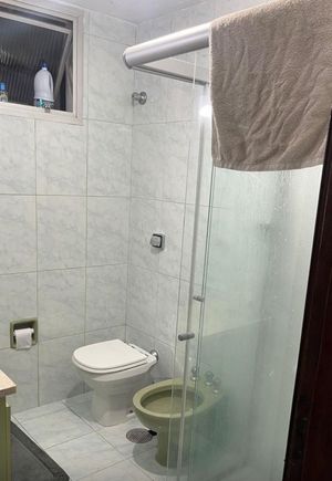 Image 9 - 893648