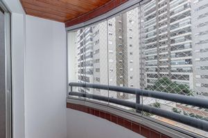 Image 2 - 893657