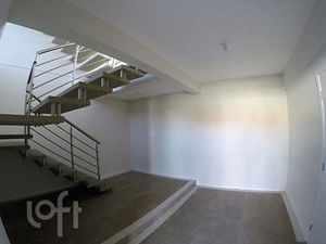 Image 4 - 893658