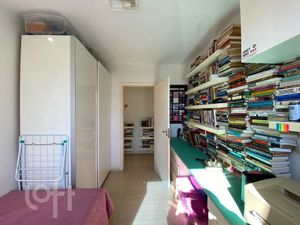 Image 12 - 893664