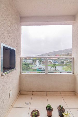 Image 4 - 893671