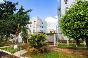 Image 9 - 893673
