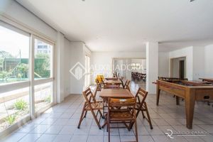 Image 37 - 893679