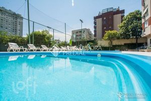 Image 31 - 893679