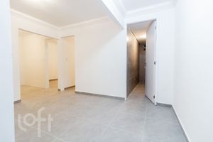 Image 14 - 893680