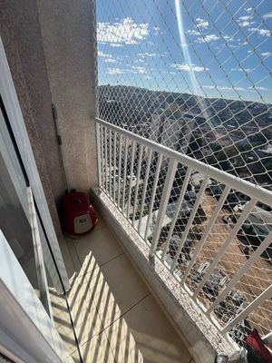 Image 9 - 893682