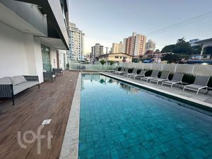 Image 16 - 893725
