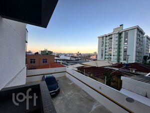 Image 14 - 893725