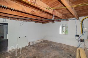 Image 34 - 893732