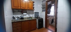 Image 6 - 893737