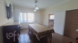Image 3 - 893749