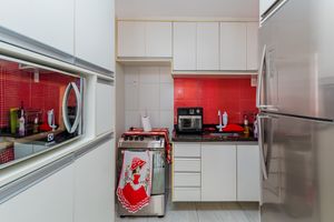 Image 32 - 893755