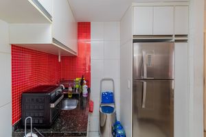 Image 33 - 893755