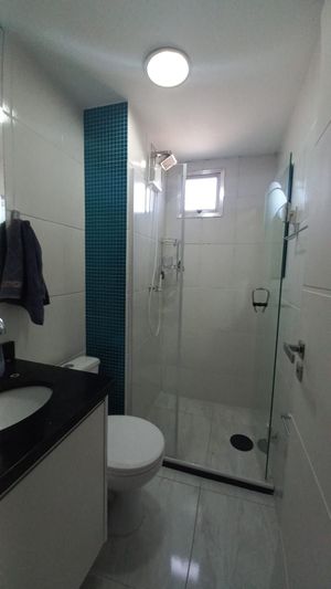 Image 9 - 893755