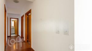 Image 7 - 893773