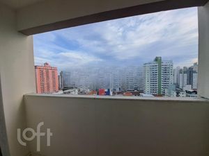 Image 6 - 893774