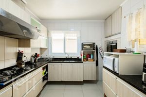 Image 15 - 893791