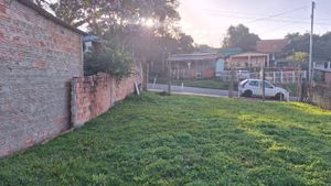 Image 1 - 893797