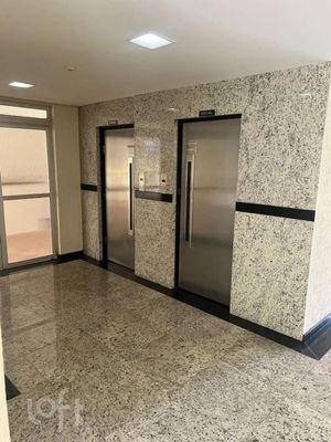 Image 8 - 893802