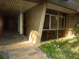 Image 5 - 893804