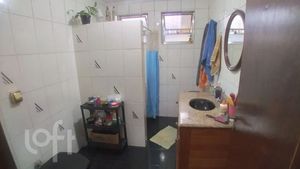 Image 7 - 893811