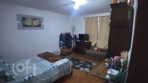 Image 2 - 893811