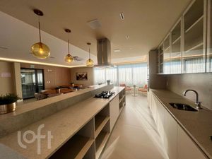 Image 9 - 893819