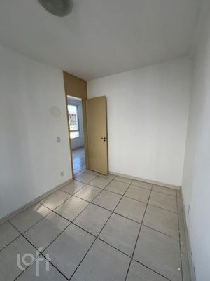 Image 26 - 893843