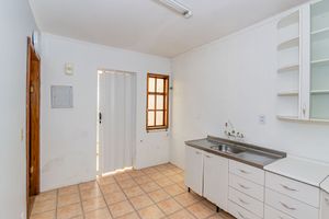 Image 37 - 893853