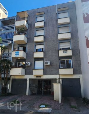 Image 11 - 893865