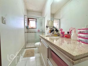 Image 19 - 893872