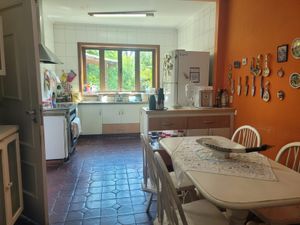 Image 34 - 893879