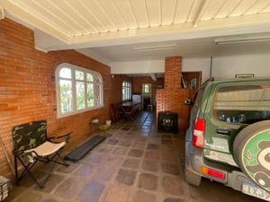 Image 17 - 893881