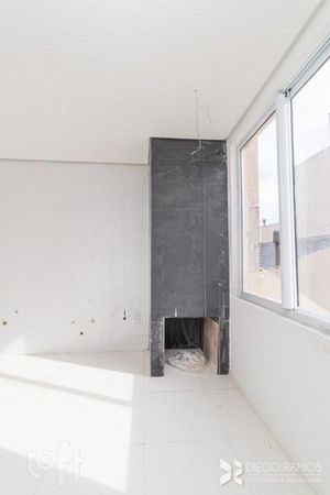 Image 4 - 893882