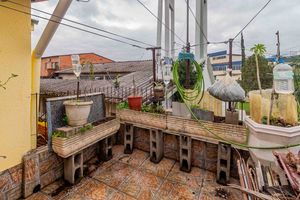 Image 31 - 893891