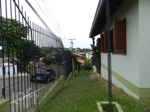 Image 33 - 893902